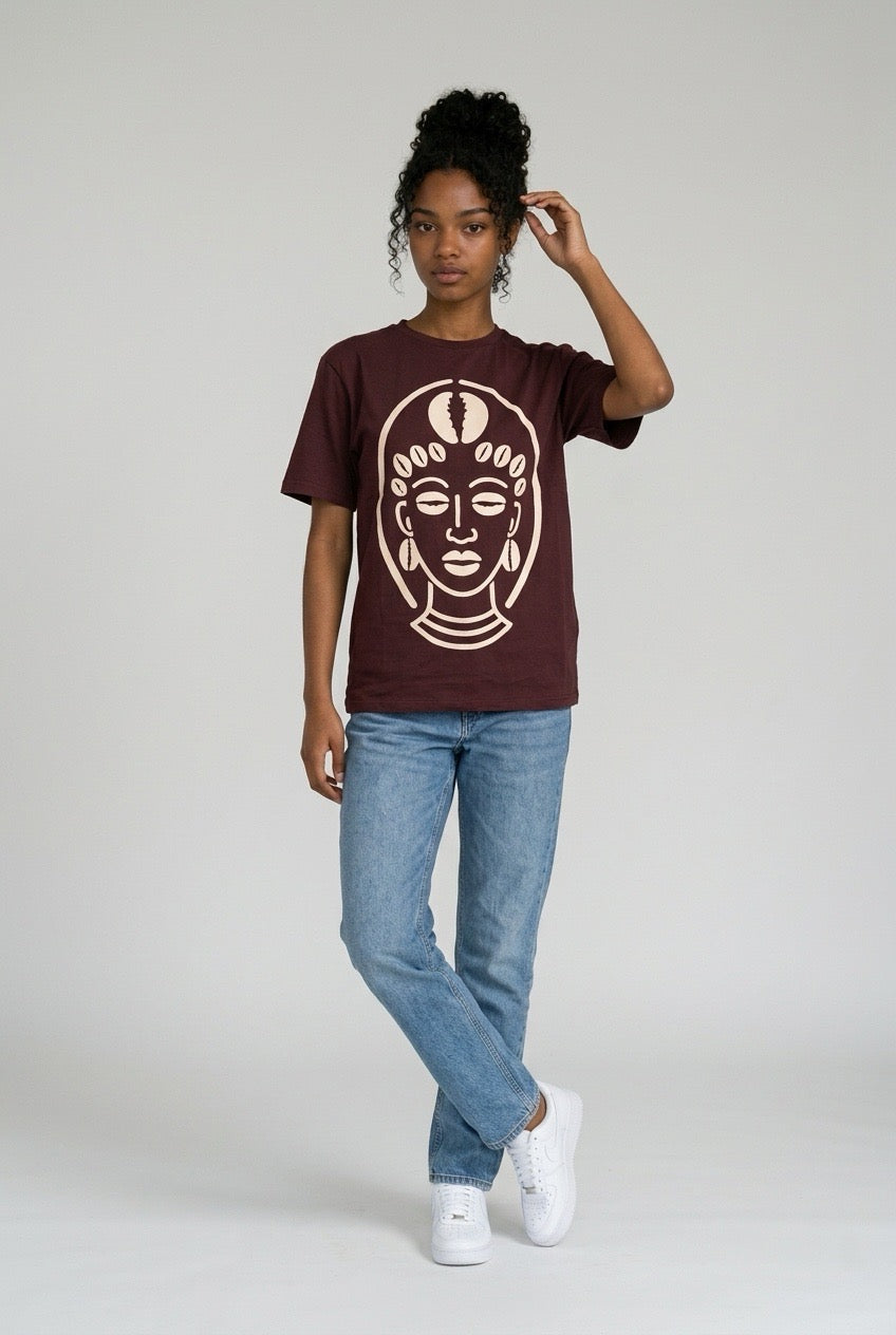 Queen Cowrie T-Shirt